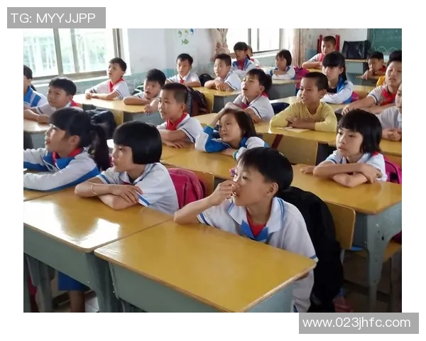 海南师范足球明星崛起之路探秘：从校园到职业赛场的奋斗与荣耀