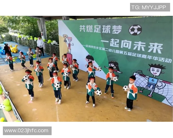 小学足球游戏推荐多种趣味活动助力孩子快乐成长 小学足球游戏推荐多种趣味活动助力孩子快乐成长